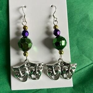 🌻3/$15 Mardi Gras Charm Earrings-NWOT
